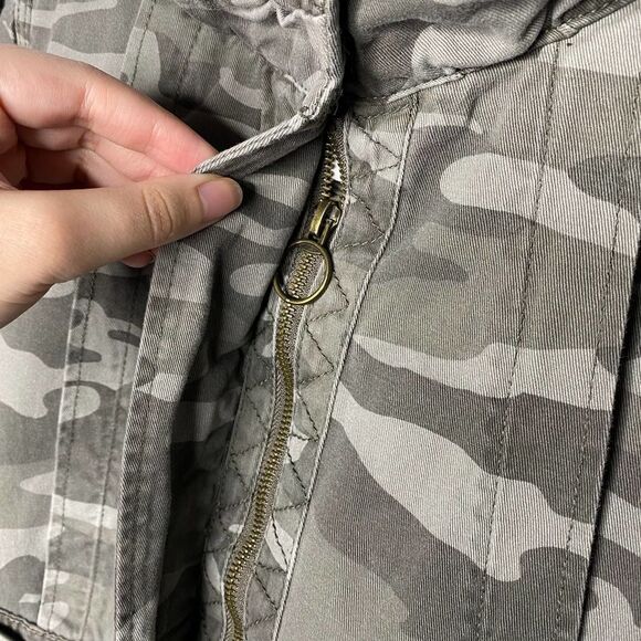 Jolt Long Sleeve Camouflage Hooded Zip Up Utility Jacket Medium Green - Picture 4 of 11